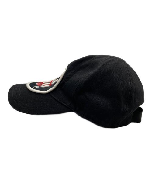 MIU MIU（ミュウミュウ）MIU MIU (ミュウミュウ) ロゴワッペンキャップ ブラックの古着・服飾アイテム