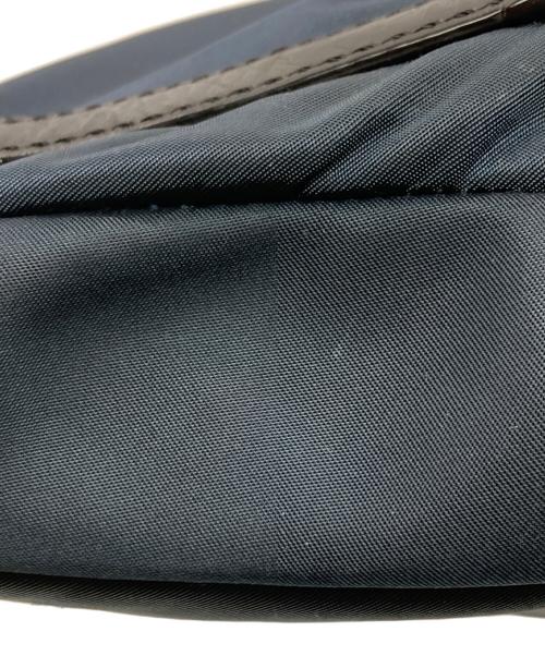 PAUL SMITH（ポールスミス）Paul Smith (ポールスミス) ボディバッグ ネイビーの古着・服飾アイテム