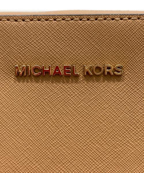 MICHAEL KORS（マイケルコース）MICHAEL KORS (マイケルコース) ショルダーバッグ ブラウンの古着・服飾アイテム