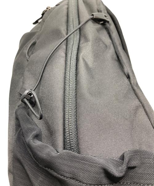 ARC'TERYX（アークテリクス）ARC'TERYX (アークテリクス) MANTIS 16 BACKPACK ブラックの古着・服飾アイテム