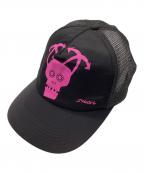 stussyステューシー）の古着「スカルグラフィックメッシュキャップ」｜ブラック