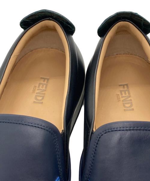FENDI（フェンディ）FENDI (フェンディ) ローカットスニーカー ネイビー サイズ:5の古着・服飾アイテム