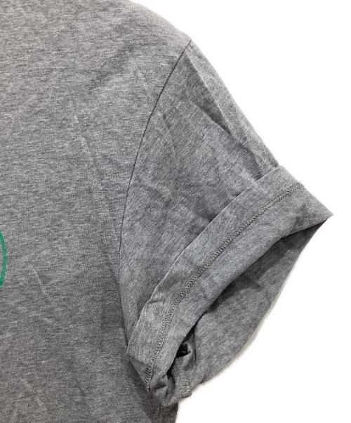 Gosha Rubchinskiy（ゴーシャラブチンスキー）Gosha Rubchinskiy (ゴーシャラブチンスキー) プリントTシャツ グレー サイズ:XLの古着・服飾アイテム