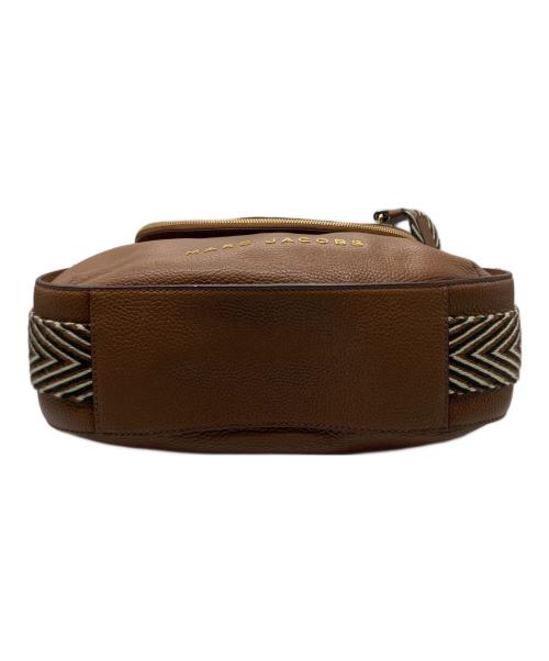 MARC JACOBS（マークジェイコブス）MARC JACOBS (マークジェイコブス) Groove Hobo Webbingレザーショルダーバッグ ブラウンの古着・服飾アイテム