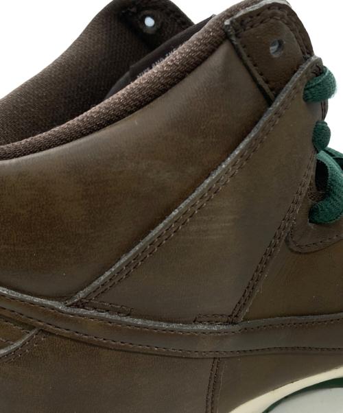 NIKE（ナイキ）NIKE (ナイキ) SB Dunk High ブラウン サイズ:28の古着・服飾アイテム