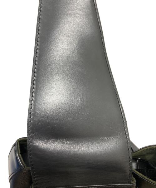 LOUIS VUITTON（ルイ ヴィトン）LOUIS VUITTON (ルイ ヴィトン) エピ / サックアド ショルダーバッグ バッグ ブラックの古着・服飾アイテム