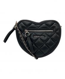 CHARLES & KEITH（チャールズアンドキース）の古着「Philomena フィロメナ キルトハートクロスボディバッグ」｜ブラック