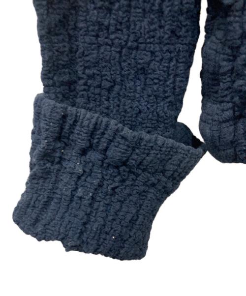 me ISSEY MIYAKE（ミーイッセイ ミヤケ）me ISSEY MIYAKE (ミーイッセイ ミヤケ) カリフラワージップアップジャケット ネイビー サイズ:Freeの古着・服飾アイテム