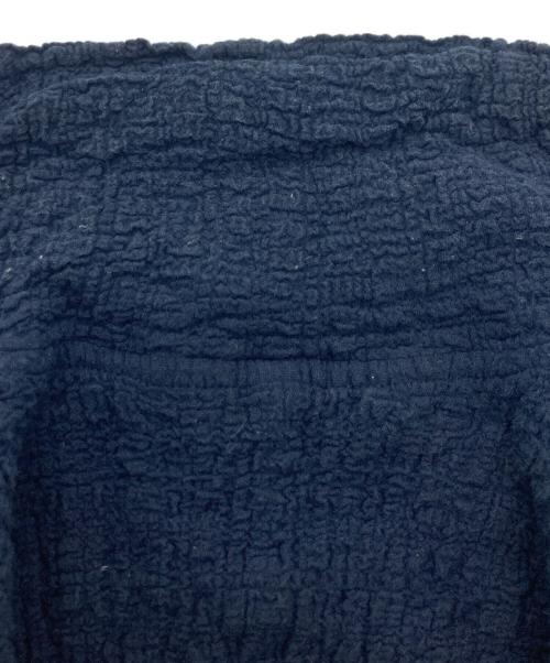 me ISSEY MIYAKE（ミーイッセイ ミヤケ）me ISSEY MIYAKE (ミーイッセイ ミヤケ) カリフラワージップアップジャケット ネイビー サイズ:Freeの古着・服飾アイテム