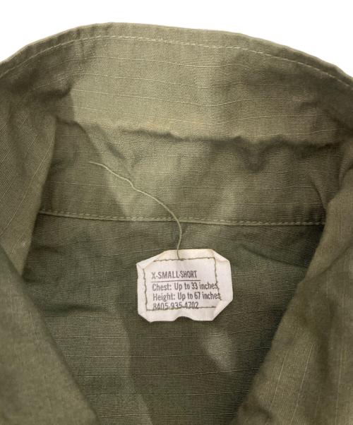 US ARMY（ユーエスアーミー）US ARMY (ユーエスアーミー) 5THジャングルファティーグジャケット カーキ サイズ:XSの古着・服飾アイテム