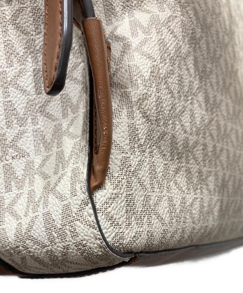 MICHAEL KORS（マイケルコース）MICHAEL KORS (マイケル・コース) リュック ホワイト×ブラウンの古着・服飾アイテム