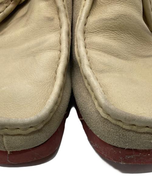 CLARKS（クラークス）CLARKS (クラークス) WallabeeGTX ベージュ サイズ:27.5ｃｍの古着・服飾アイテム