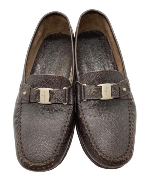 Salvatore Ferragamo（サルヴァトーレ フェラガモ）Salvatore Ferragamo (サルヴァトーレ フェラガモ) モカシンシューズ ブラウン サイズ:9Dの古着・服飾アイテム