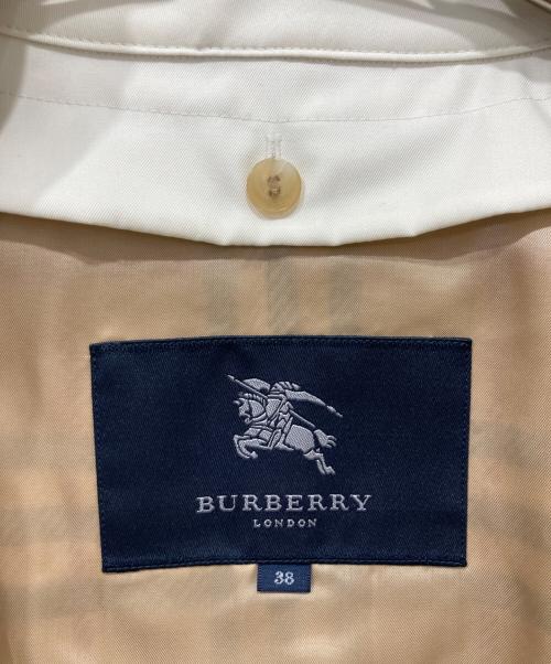 BURBERRY LONDON（バーバリーロンドン）BURBERRY LONDON (バーバリーロンドン) トレンチコート ホワイト サイズ:38の古着・服飾アイテム