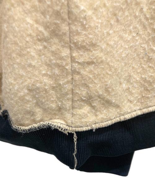 CarHartt（カーハート）CarHartt (カーハート) ネイティブ柄ジップパーカー グリーン×ベージュ サイズ:-の古着・服飾アイテム