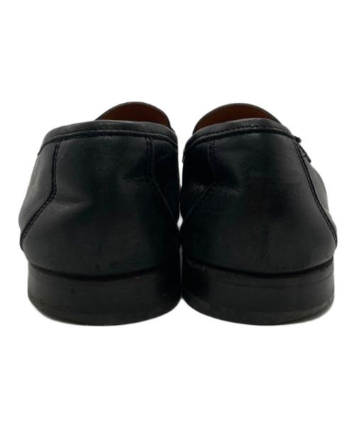 Salvatore Ferragamo（サルヴァトーレ フェラガモ）Salvatore Ferragamo (サルヴァトーレ フェラガモ) ヴァラローファー ブラック サイズ:US8 1/2の古着・服飾アイテム