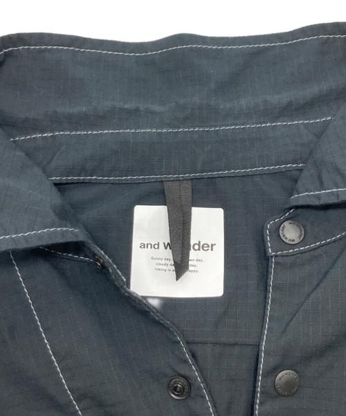 and wander（アンドワンダー）and wander (アンドワンダー) dry rip shirt ブラック サイズ:4の古着・服飾アイテム