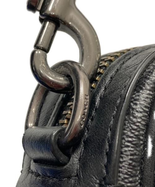 COACH（コーチ）COACH (コーチ) シグネチャー グラハム クロスボディー ブラックの古着・服飾アイテム