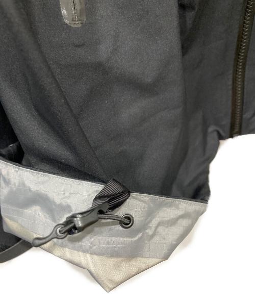 ARC'TERYX（アークテリクス）ARC'TERYX (アークテリクス) Beta Jacket ブラック サイズ:Mの古着・服飾アイテム