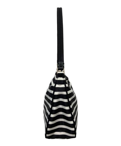 Kate Spade（ケイトスペード）Kate Spade (ケイトスペード) ボーダーナイロンバッグ ブラック×ホワイトの古着・服飾アイテム