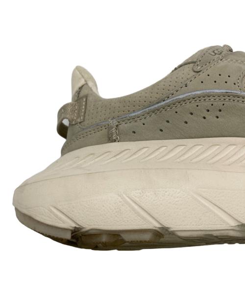 UGG（アグ）UGG (アグ) CA805 V2 NUBUCK・CA805 V2 ヌバック ベージュ サイズ:24の古着・服飾アイテム