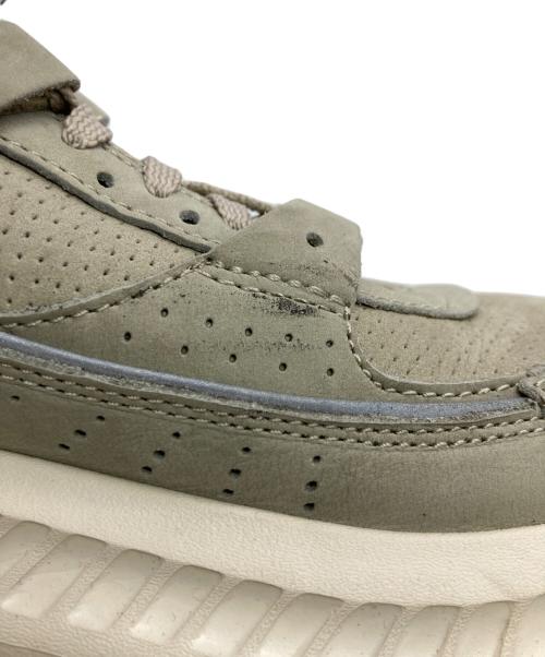UGG（アグ）UGG (アグ) CA805 V2 NUBUCK・CA805 V2 ヌバック ベージュ サイズ:24の古着・服飾アイテム