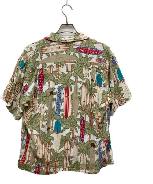 reyn spooner（レイン スプナー）reyn spooner (レイン スプナー) サーフボード柄アロハシャツ ベージュ サイズ:Mの古着・服飾アイテム