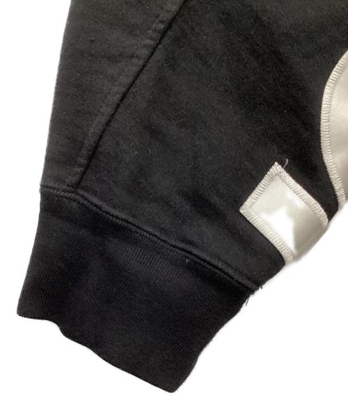 SUPREME（シュプリーム）SUPREME (シュプリーム) Cropped Panels Hooded Sweatshirt　22SS ブラック サイズ:Mの古着・服飾アイテム