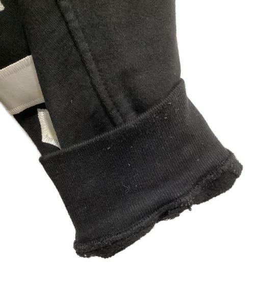 SUPREME（シュプリーム）SUPREME (シュプリーム) Cropped Panels Hooded Sweatshirt　22SS ブラック サイズ:Mの古着・服飾アイテム