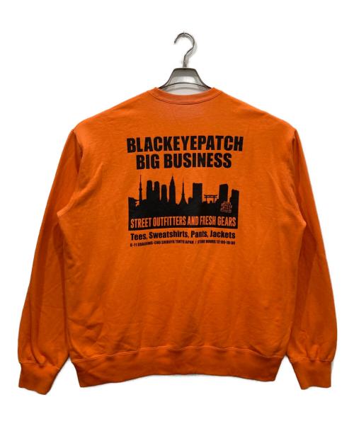 BlackEyePatch（ブラックアイパッチ）BlackEyePatch (ブラックアイパッチ) Big Business OG Label Crew Sweat オレンジ サイズ:XLの古着・服飾アイテム