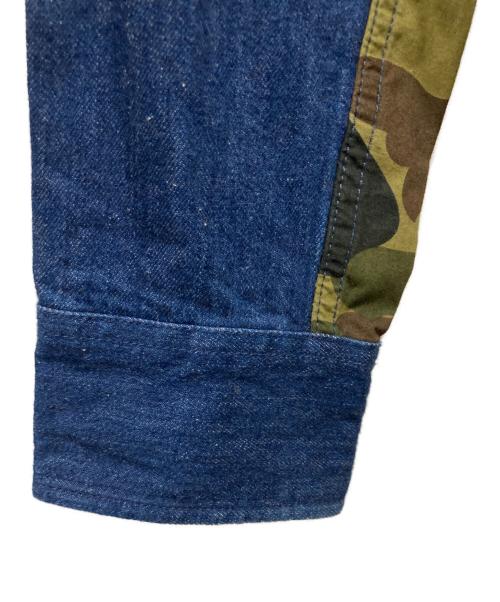 A BATHING APE（アベイシングエイプ）A BATHING APE (アベイシングエイプ) カモ柄切替シャークフード デニムシャツ インディゴ サイズ:2XLの古着・服飾アイテム