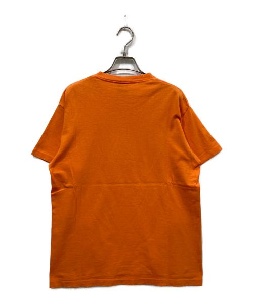 stussy（ステューシー）stussy (ステューシー) モノグラムヘッドフォンTシャツ オレンジ サイズ:Mの古着・服飾アイテム