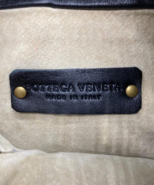 BOTTEGA VENETA（ボッテガベネタ）BOTTEGA VENETA (ボッテガベネタ) イントレチャートショルダーバッグ ブラックの古着・服飾アイテム