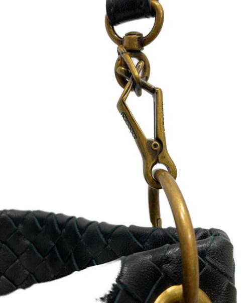 BOTTEGA VENETA（ボッテガベネタ）BOTTEGA VENETA (ボッテガベネタ) イントレチャートショルダーバッグ ブラックの古着・服飾アイテム