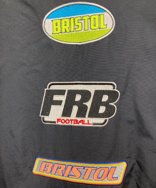 F.C.R.B.（エフシーレアルブリストル）F.C.R.B. (エフシーレアルブリストル) MULTI LOGO SUPPORTER JACKET ブラック サイズ:Lの古着・服飾アイテム