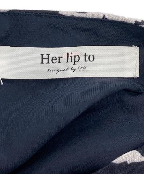 HER LIP TO（ハーリップトゥ）HER LIP TO (ハーリップトゥ) 総柄半袖ワンピース ブラック×ホワイト サイズ:Mの古着・服飾アイテム