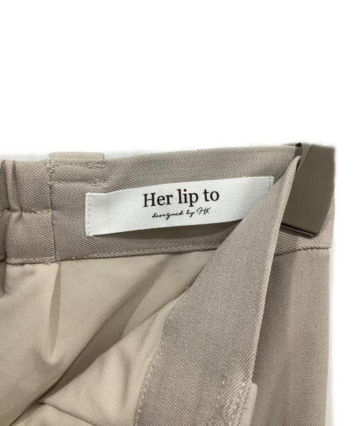 HER LIP TO（ハーリップトゥ）Her lip to (ハーリップトゥ) センタープレスパンツ ベージュ サイズ:Mの古着・服飾アイテム