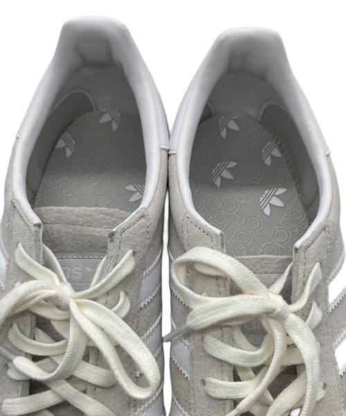 adidas（アディダス）adidas (アディダス) BEAUTY&YOUTH (ビューティーアンドユース) HANDBALL SPEZIAL ライトグレー サイズ:26.5cmの古着・服飾アイテム