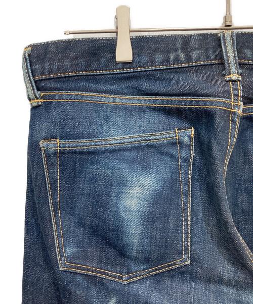 MOMOTARO JEANS（桃太郎ジーンズ）MOMOTARO JEANS (桃太郎ジーンズ) 出陣タイトストレートデニムパンツ インディゴ サイズ:W32の古着・服飾アイテム