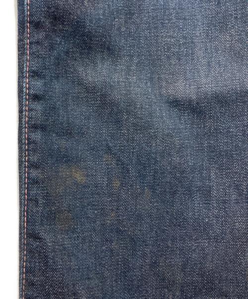 MOMOTARO JEANS（桃太郎ジーンズ）MOMOTARO JEANS (桃太郎ジーンズ) 出陣タイトストレートデニムパンツ インディゴ サイズ:W32の古着・服飾アイテム
