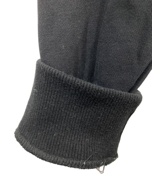 UNDERCOVER（アンダーカバー）UNDERCOVER (アンダーカバー) Uロゴクルーネックスウェット ブラック サイズ:4の古着・服飾アイテム