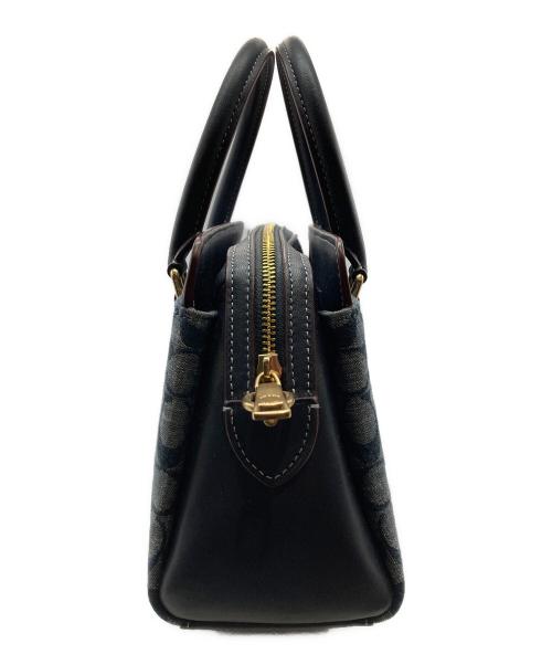 COACH（コーチ）COACH (コーチ) 2WAYキャリーオール・シグネチャー ネイビーの古着・服飾アイテム