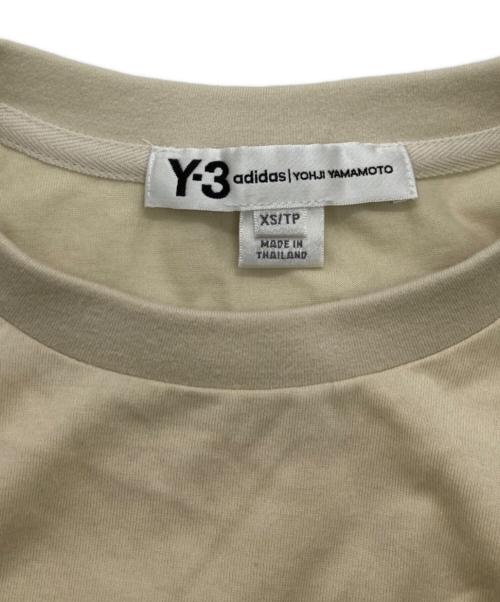 Y-3（ワイスリー）Y-3 (ワイスリー) Stacked Logo T ベージュ サイズ:XSの古着・服飾アイテム