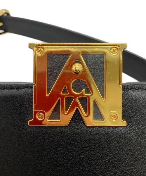 MCM（エムシーエム）MCM (エムシーエム) ヴィセトス ショルダーバッグ ブラックの古着・服飾アイテム