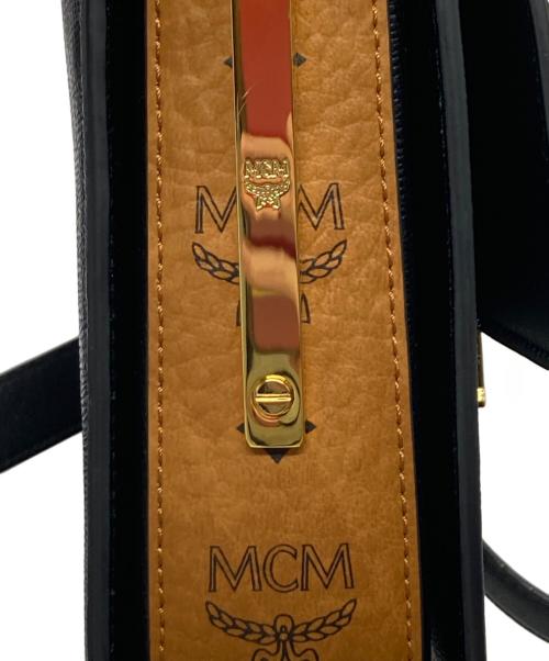 MCM（エムシーエム）MCM (エムシーエム) ヴィセトス ショルダーバッグ ブラックの古着・服飾アイテム