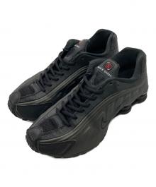 NIKE（ナイキ）の古着「SHOX R4/ショックス R4」｜ブラック
