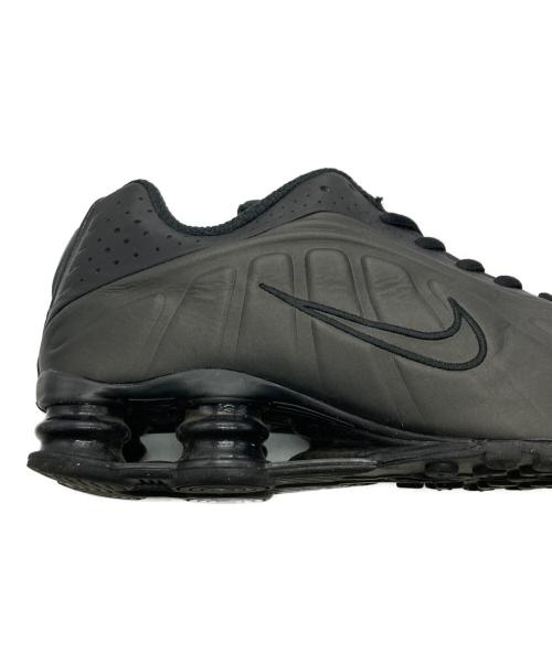 NIKE（ナイキ）NIKE (ナイキ) SHOX R4/ショックス R4 ブラック サイズ:26の古着・服飾アイテム