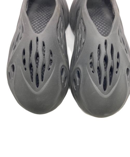 YEEZY（イージー）YEEZY (イージー) Foam Runner/フォームランナー ブラック サイズ:26.5の古着・服飾アイテム