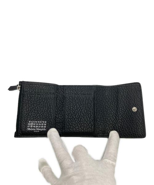 Maison Margiela（メゾンマルジェラ）Maison Margiela (メゾンマルジェラ) 4ステッチ 三つ折り ウォレット ブラックの古着・服飾アイテム