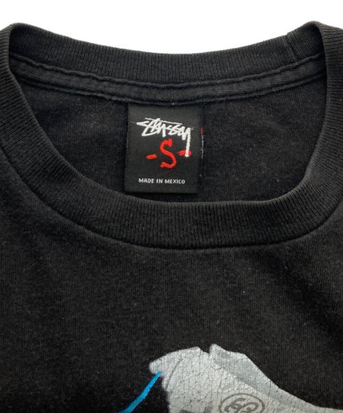 stussy（ステューシー）stussy (ステューシー) プリントTシャツ ブラック サイズ:Sの古着・服飾アイテム